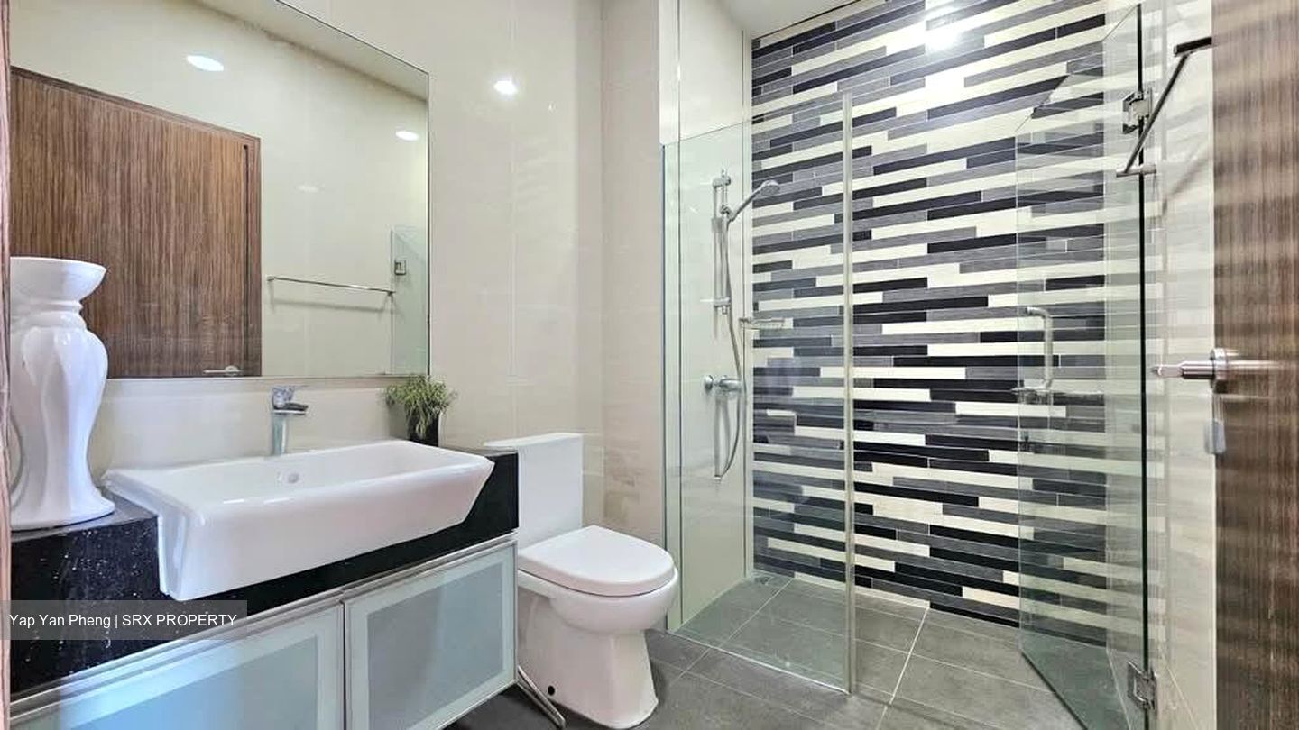 Thomson Road (D11), Condominium #600070001